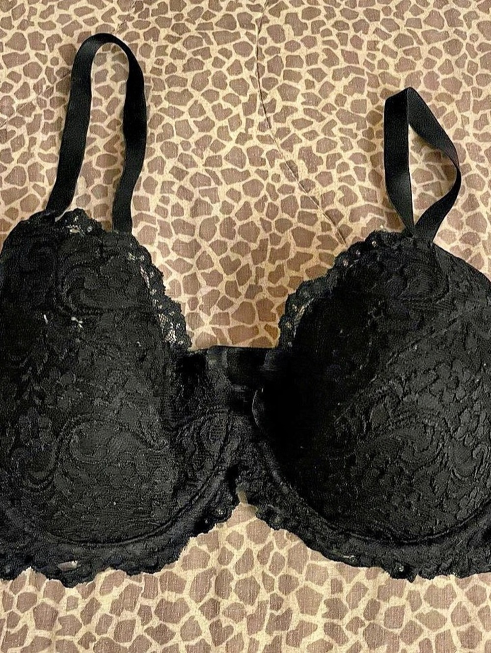 Black Lace Bra Like New